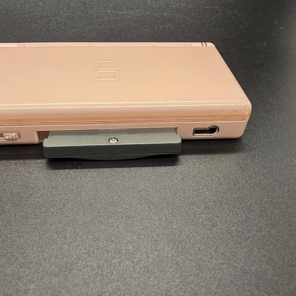 Nintendo DS Lite Metallic Rose GBA W/ Charger stylus Lego Batman & TMNT 2 WORKS!